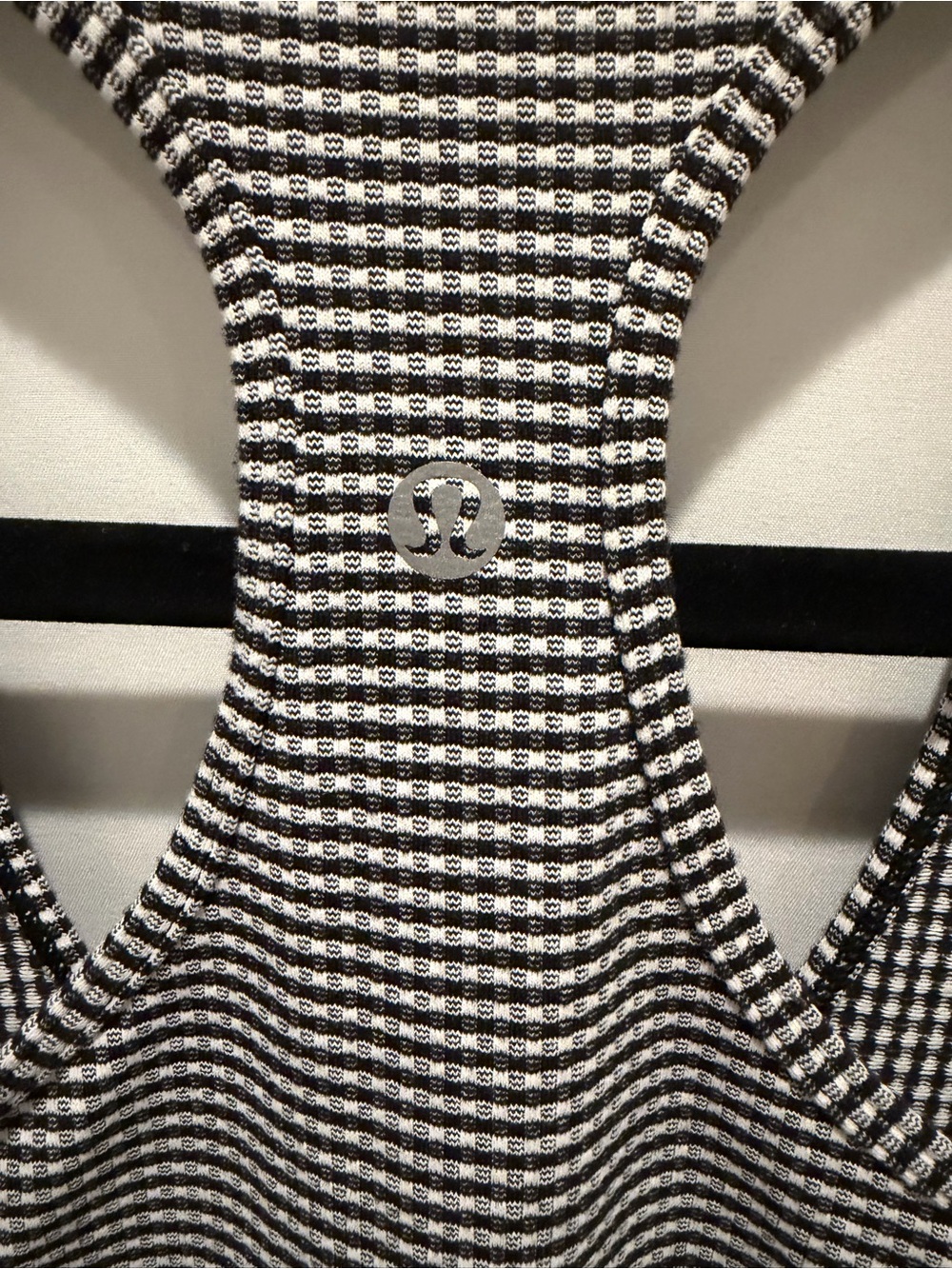 Lululemon gingham Black & White cool Racerback Tank Top size 2.summer,athletic - Picture 3 of 4